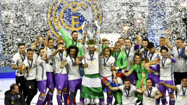 教练赛后落泪太真实