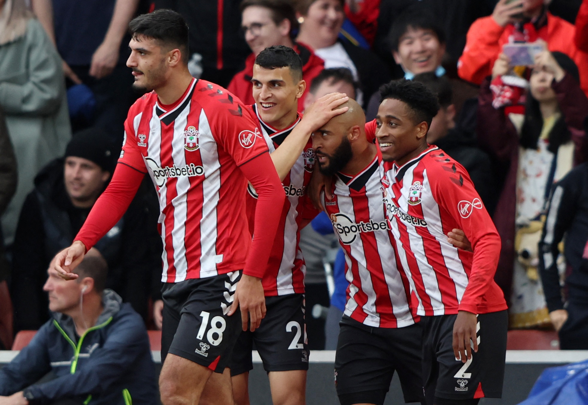 中锋这效率？阿德巴约11中3仅拿7分11篮板3助攻