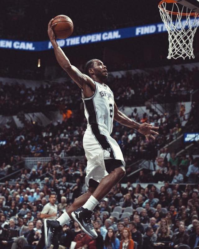 [中超]7中门框 山东泰山、武汉三镇联手创纪录