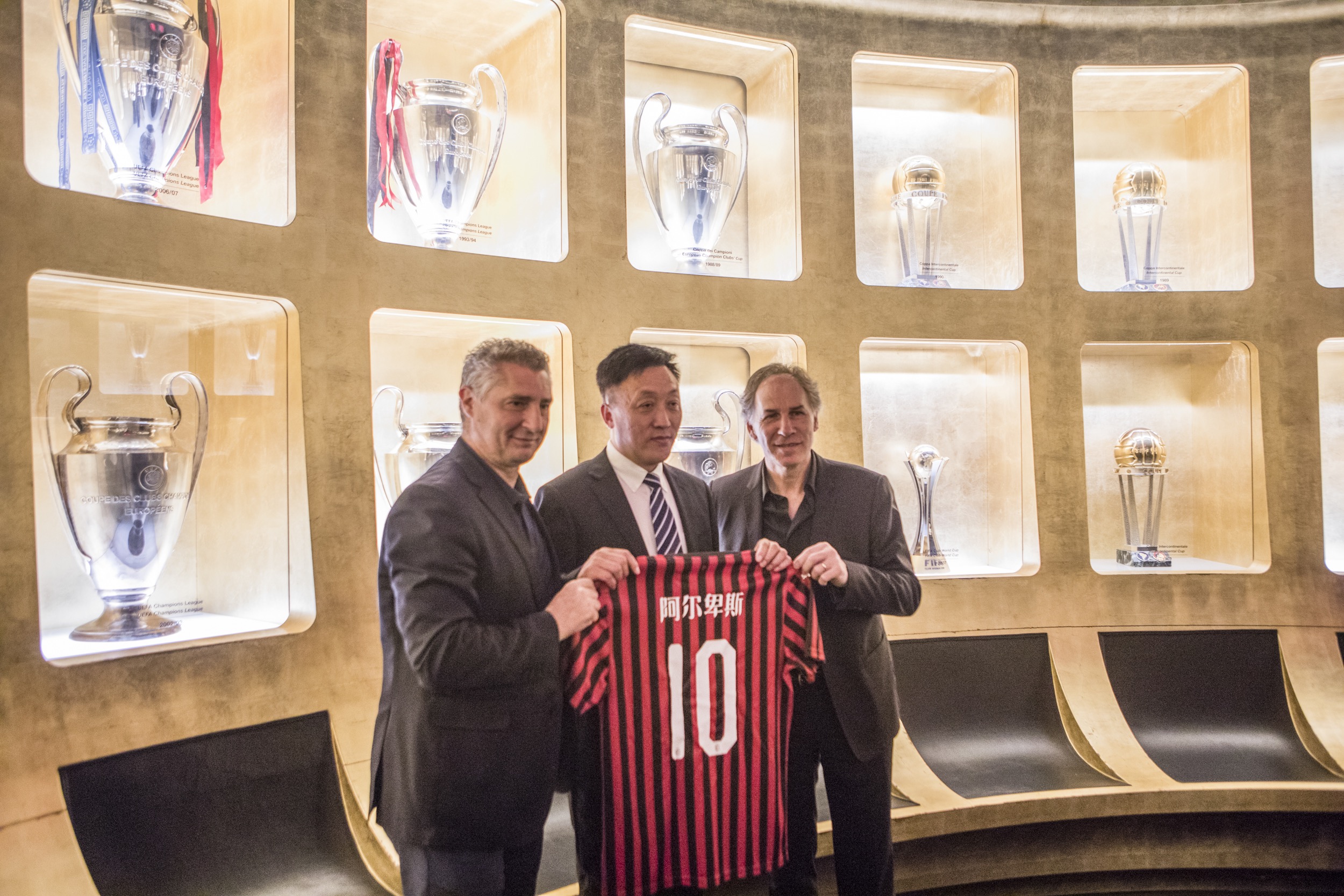 帕尔默缺席训练备战埃弗顿，复出计划稳步推进