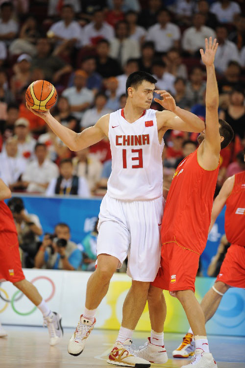 意甲-姆班古拉破门维阿建功 尤文主场2-0AC米兰 [意甲尤文图斯]