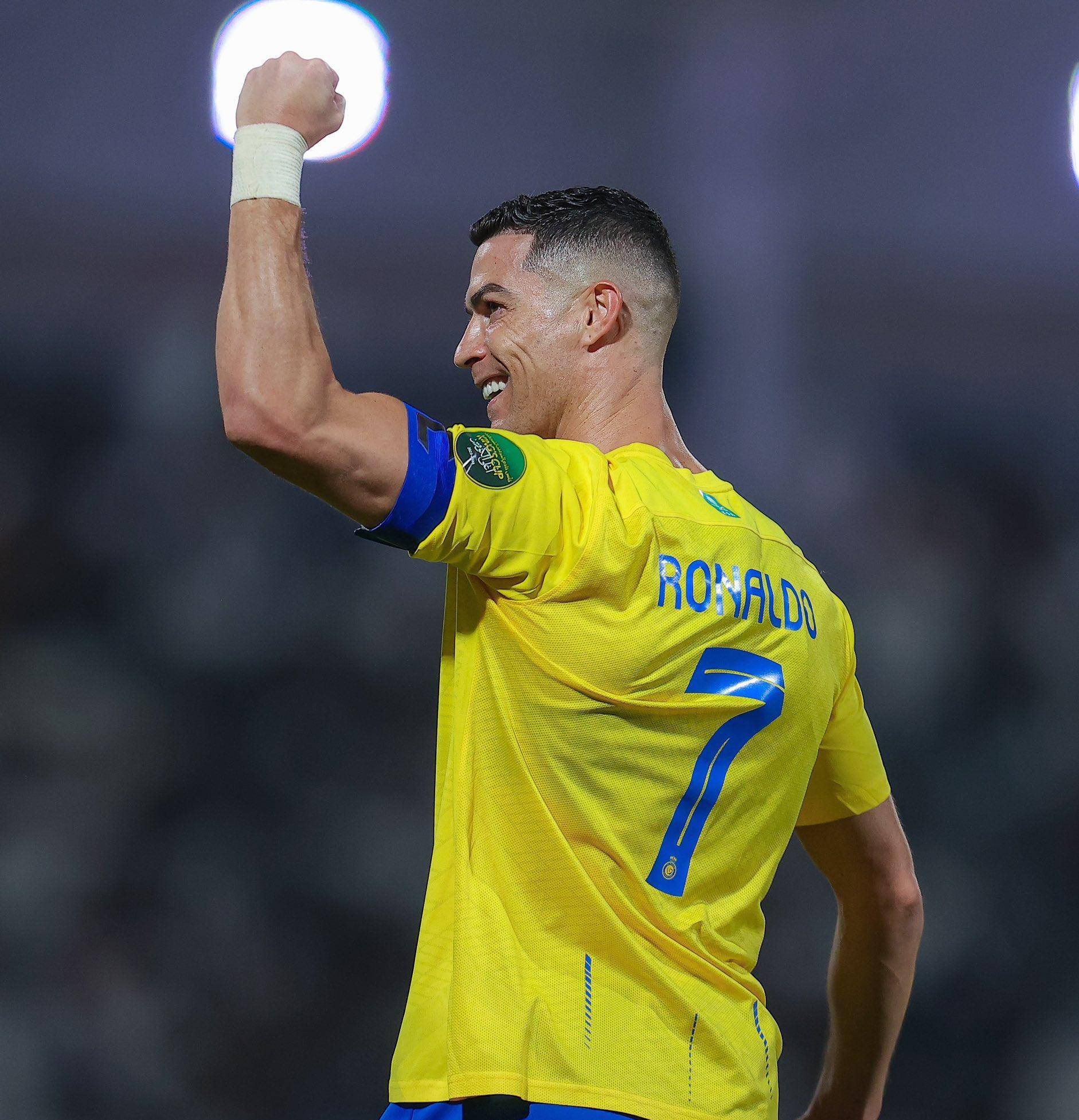 三星电竞显示器连续六年蝉联全球市场榜首