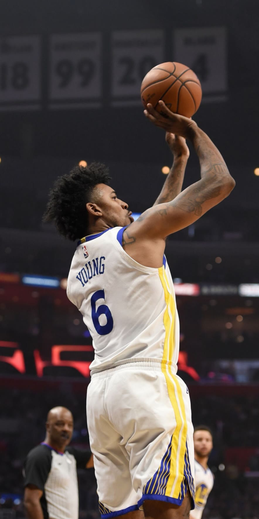 球迷：这才是我们熟悉的他们