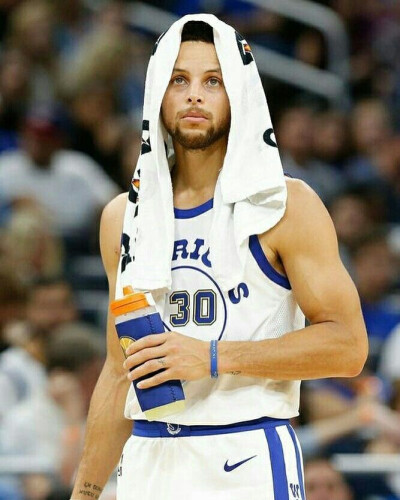 英媒：两家沙特球队将在1月报价萨拉赫，金额远低于2亿镑