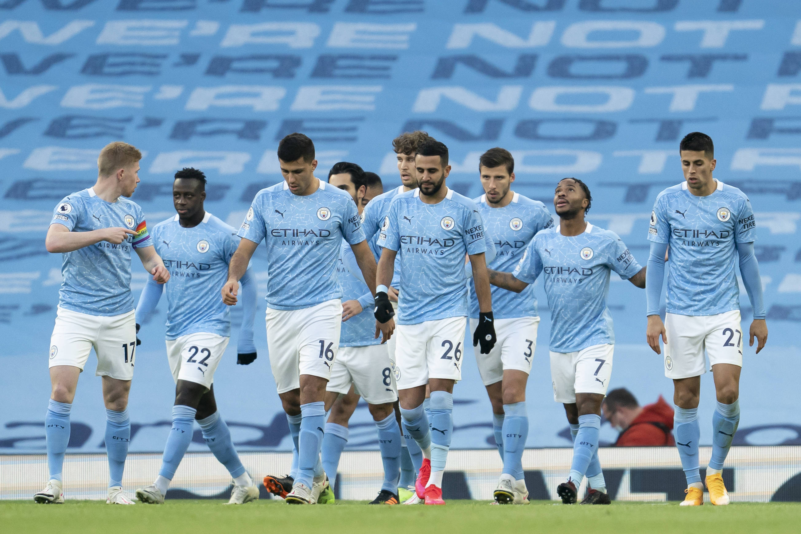 维多利亚普尔岑队获得含附加条款在内的1100万欧元转会费套餐。⚫️🔵 来源：转会专家罗马诺🚨🇳🇢 拉菲乌·杜罗辛米今晚已正式签约，成为意甲比萨队的新球员。