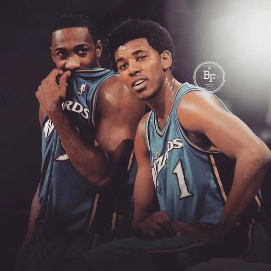 MOBA电竞热度不减 轻竞技模式受欢迎