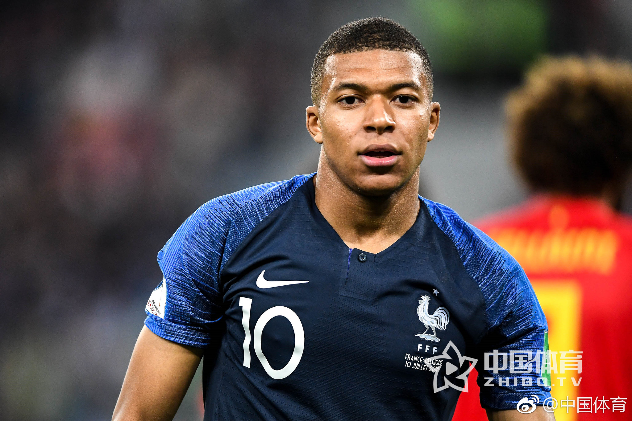 雄鹿105-101湖人 字母哥21分东契奇6犯离场