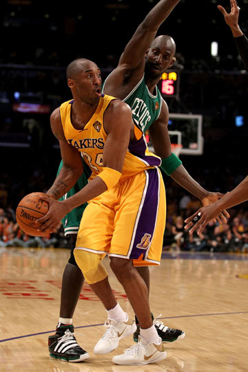 NBA战报：小瓦格纳伤退&布伦森30分，尼克斯106-100魔术